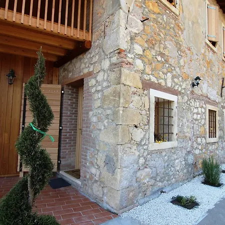 Spacious Holiday In With Private Pool *