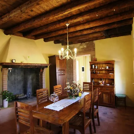 Spacious Holiday In With Private Pool